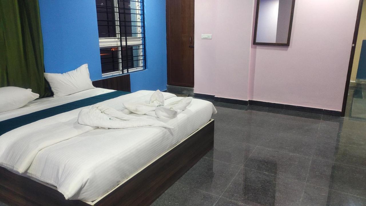 Grand Meridian Hotel